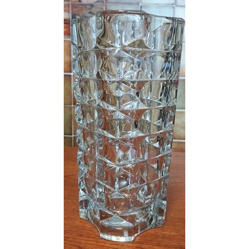 Lot de deux vases vintage Luminarc style Windsor années 60'