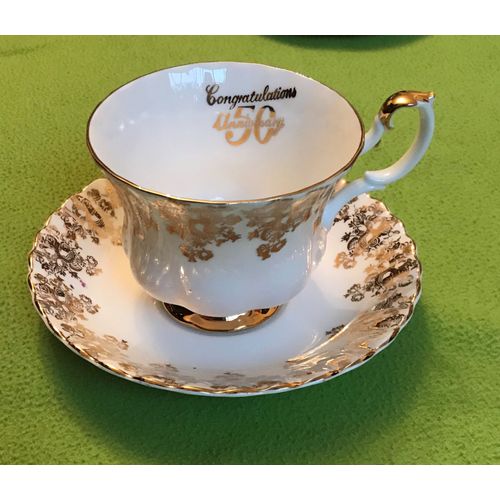 Tasse Et Soucoupe Porcelaine Fine Royal Albert