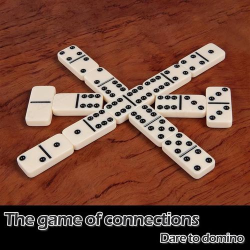 Domino Spiele Classic Line - Boîte En Bois Avec 28 Dominos Doubles Classiques - Pièces En Plastique - Kit De Construction Pour Enfants - Jeu De Société Avec Dominos À Partir De 6 Ans - Jeu De Société