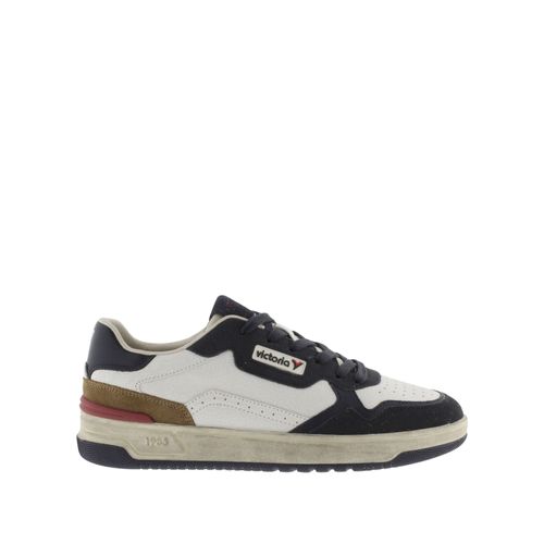 Baskets En Cuir De Vachette Victoria C80