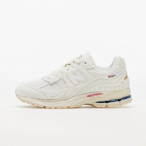 Chaussures Baskets New Balance 2002r Protection Pack White Eur