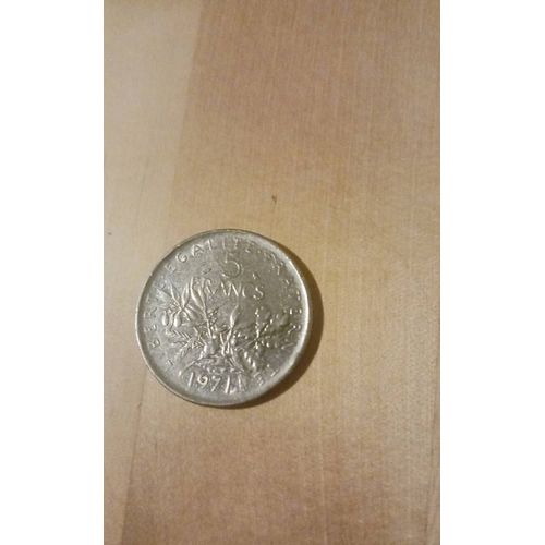 Vend Magnifique Pièce De 5fr Semeuse Cupro Nikel 1971 Avec Défaut De Frappe