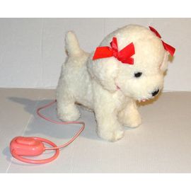 peluche interactive chien en laisse qui aboie se promene et remue sa queue