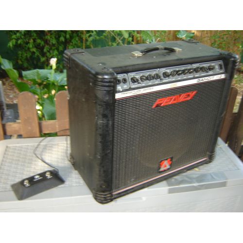 AMPLIFICATEUR GUITARE
