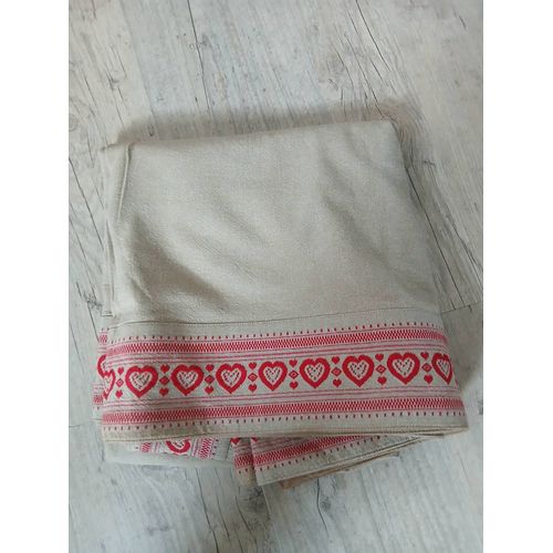 Nappe En Lin Coeurs Brodés Rouges