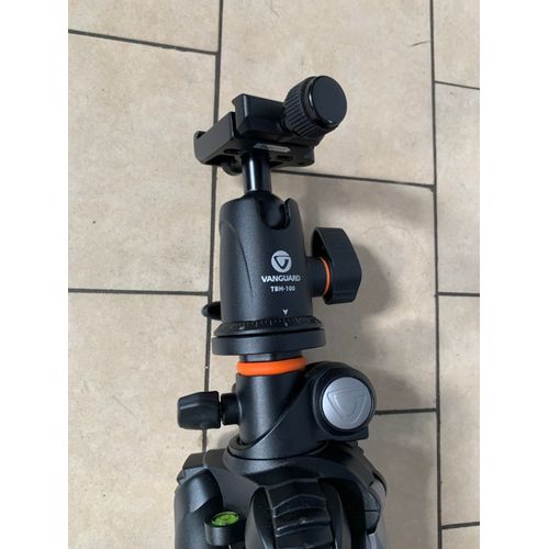 Vend un trépied photos reflex