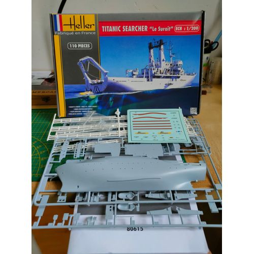 Maquette Heller 1/200 : Titanic Searcher '' Le Suroit ''-Heller