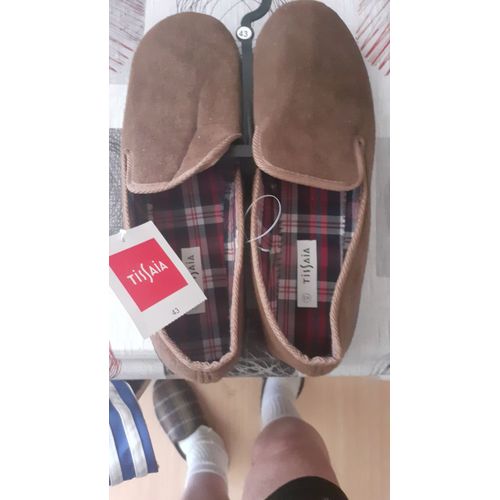 Chausson Ferme Homme - Chaussures - Pointure 43 - Marque : Tissaia.