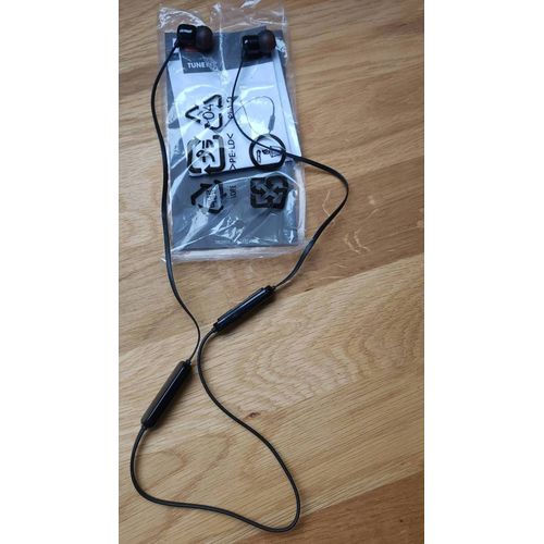 JBL 160 BT