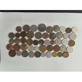 Lot ( J 31 ) 50 Pièces De Monnaie Du Monde