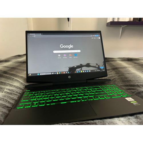 HP Pavilion 17-cd1083nf - 17.3" Intel Core i7 - Ram 16 Go - DD 512 Go