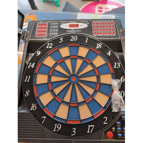 Oneconcept Masterdarter - Cible fléchette, Jeu de fléchette, Jeux de fléchette électronique, Jeu de PC, 38 Jeux, 211 Variantes, Jusqu’à 16 Joueurs, Affichage LED, Pointe Douce