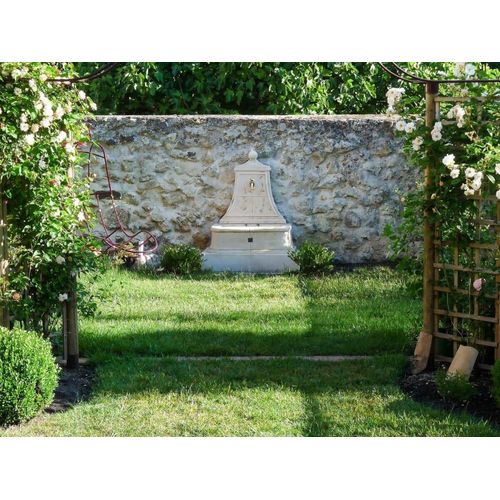 Fontaine Jardin Pierre Reconstituée 86 X 51 X 111 Cm