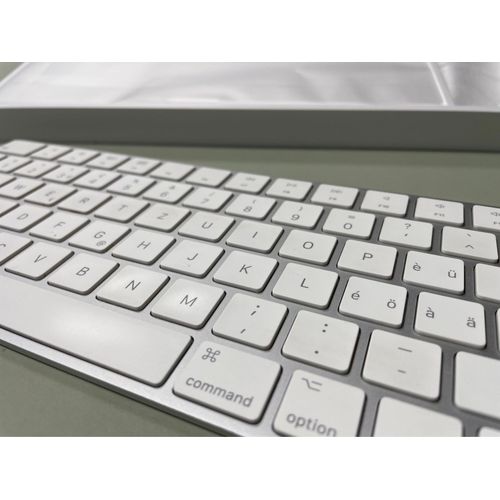 Clavier Apple suisse romand (QWERTZ) Bluetooth 