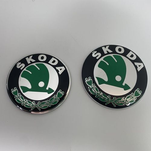 Lot De 2 Emblèmes De Voiture Pour Capot Et Couvercle De Coffre Skoda Modèle 90 Mm