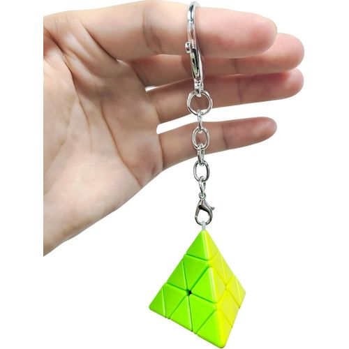 Mini Speed Cube Porte-clés Magique Cube de Vitesse,sans Autocollant Magic Cube pour Débutants et Utilisateurs Avancés,Cadeau pour Enfants Les Adolescents Adultes(Pyramide)