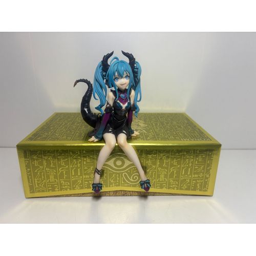 Hatsune Miku Noodle Stopper Figurine