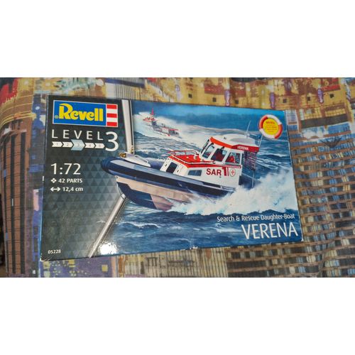 Revell 1/72 Bateau De Secours Verena.-Revell