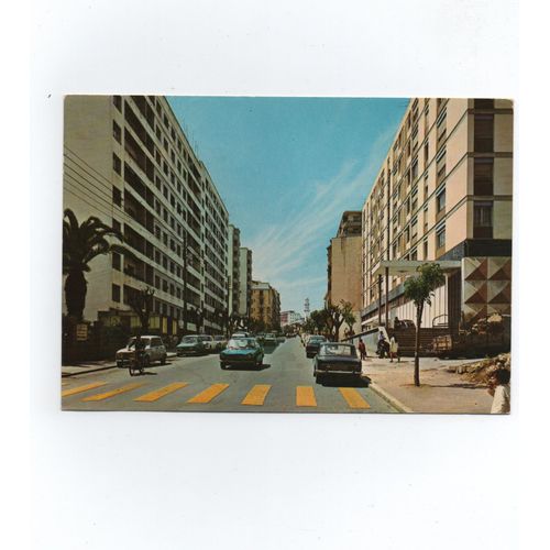 Alger La Blanche -Boulevard Colonel Bougara Avec Véhicules Années 60-70.