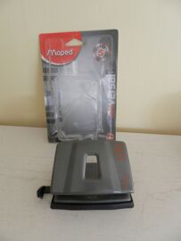 Perforateur Universel Maped