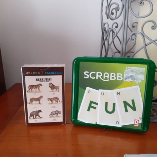 Lot Jeux : Scrabble Format Voyage + Jeu 7 Familles Mammifères
