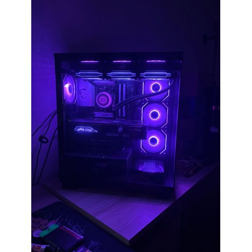 PC Gamer AMD Ryzen 7-7800X3D - Ram 32 Go - SSD 2 To