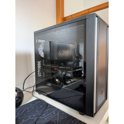 PC Gamer AMD Ryzen 5-7600X - RAM 32 Go - SSD 1 To - RX 7800 XT