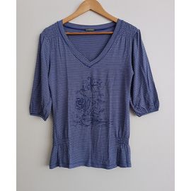 T Shirt Raye Gris Et Bleu Imprime Fleurs A Fronces. Manches 3/4. In Extenso. Taille 38