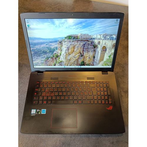 ASUS ROG GL742 17.3" Intel Core i5-6300HQ - 2.5 Ghz - Ram 32 Go - SSD 1 To