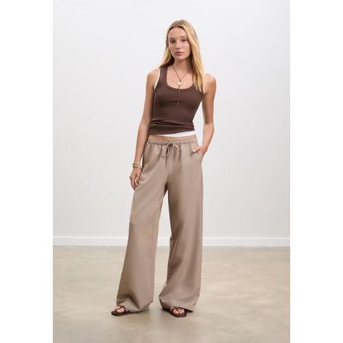 Stradivarius Pantalon Long Fluide Habillé Pierre M