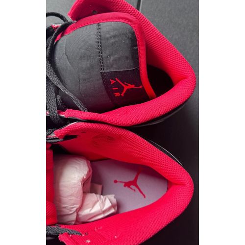 Jordan 1 Mid Bred Shadow
