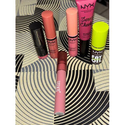 Maquillage De Marque  