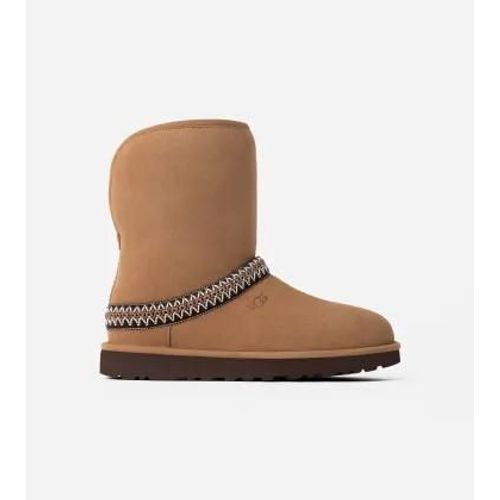 Ugg Botte Classic Short Crescent Pour Femme In Brown, Taille 43, Daim/Polyester/Recycled Materials/Shearling
