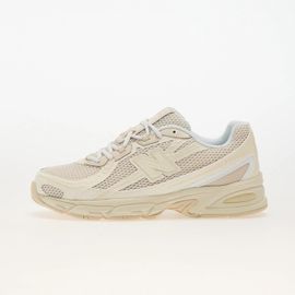 Chaussures Baskets New Balance 740 Bisque Eur