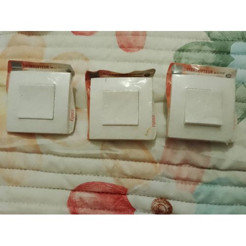 Lot de 3 interrupteurs blancs Arnould vintage années 90