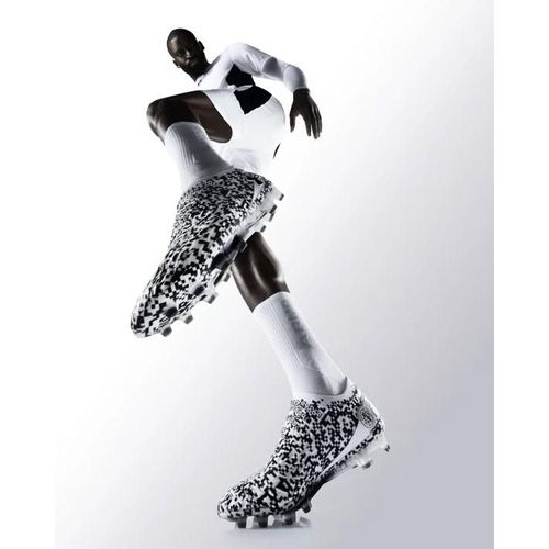 Chaussures De Football Under Armour Magnetico Elite 5 Fg Pour Noir Blanc Noir