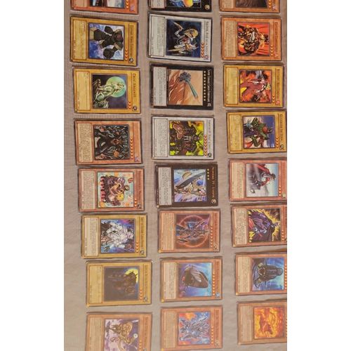 Lot De 50 Cartes Yu Gi Oh