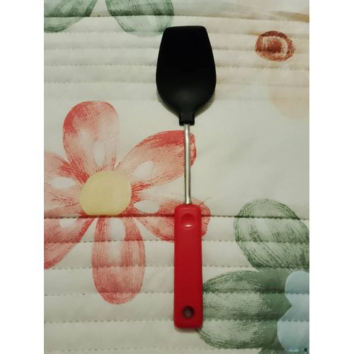 Cuillère À Servir Rouge/Argentée En Plastique Et Acier Inoxydable.