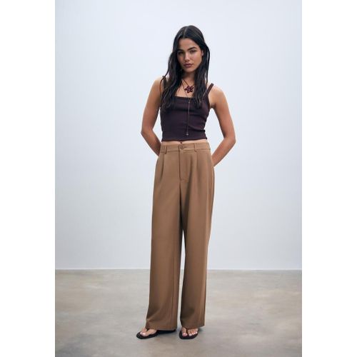 Stradivarius Pantalon Droit De Ville Beige 38