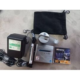 Sony Net MD Walkman Hi-MD Portable Minidisc Recorder with ock - Silver (MZ-NH1)