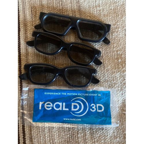 Lot De 3 Lunettes Réal 3d Neuf Pour Support Vision 