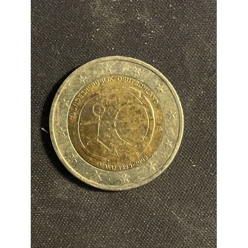 Pièce De 2 Euros 1999 2009 A Finir De Nettoyer 