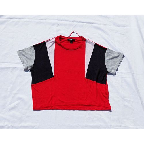 T-Shirt Mc Court Femme Taille M Marque Jennyfer