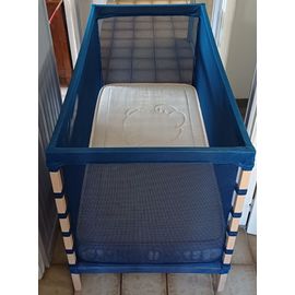 Lit Bébé Ikéa Bleu + Matelas