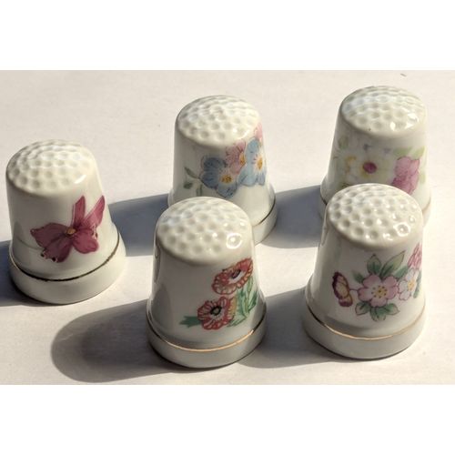 Lot de 5 Dés à coudre en porcelaine / Fleurs - Yves Rocher