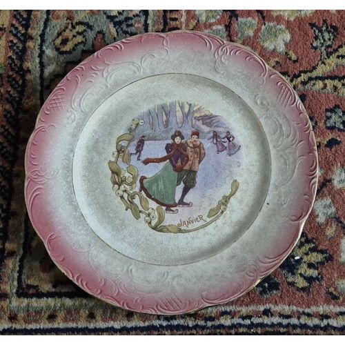 Faïence De Chantilly - 12 Assiettes À Dessert - Mois De L'Année - Diamètre 20.5 Cm -