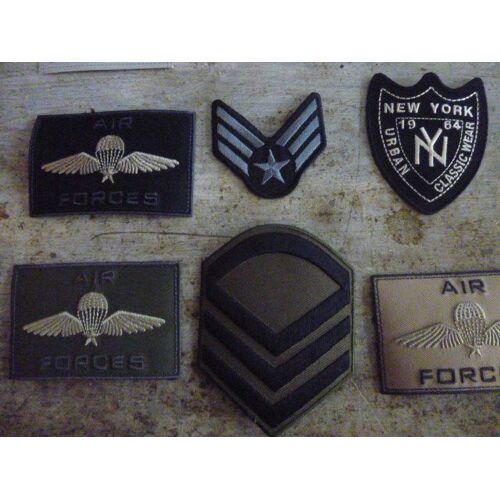 Ecussons Thermo Badges Neuf - Lot De 12 Différents