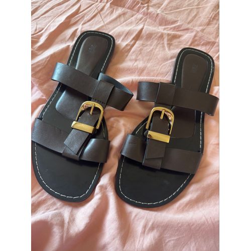 Sandales Plates Zara En Cuir Marron - 40