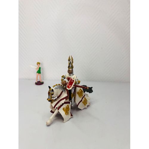 Figurine Papo Chevalier Avec Son Cheval