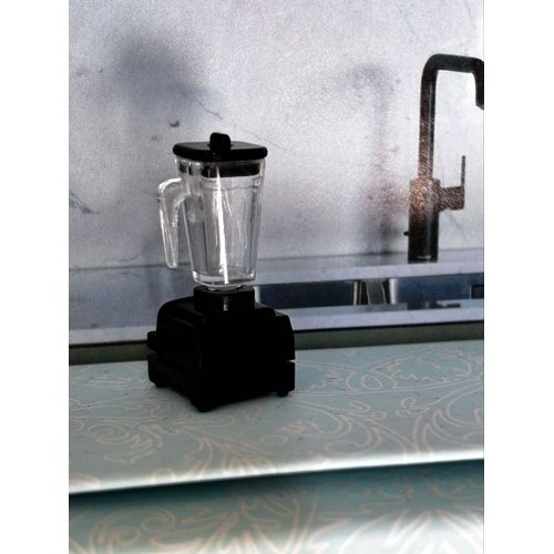 Blender miniature pour maison de poupée